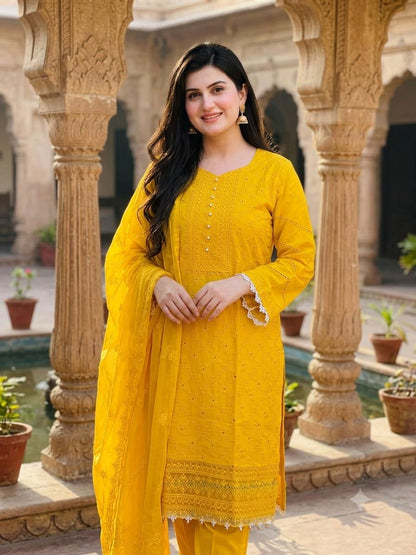 Embroidered Lawn 3-Piece Suit